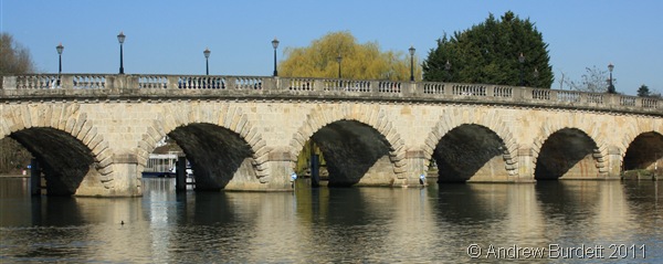 BLUE SKIES_The Maidenhead Bridge, seen from the south side.