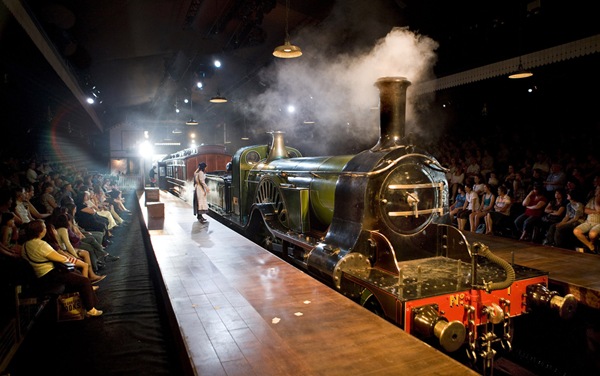 FINE ENGINE_The Railway Children production makes use of a real steam engine, albeit with artificial motion.