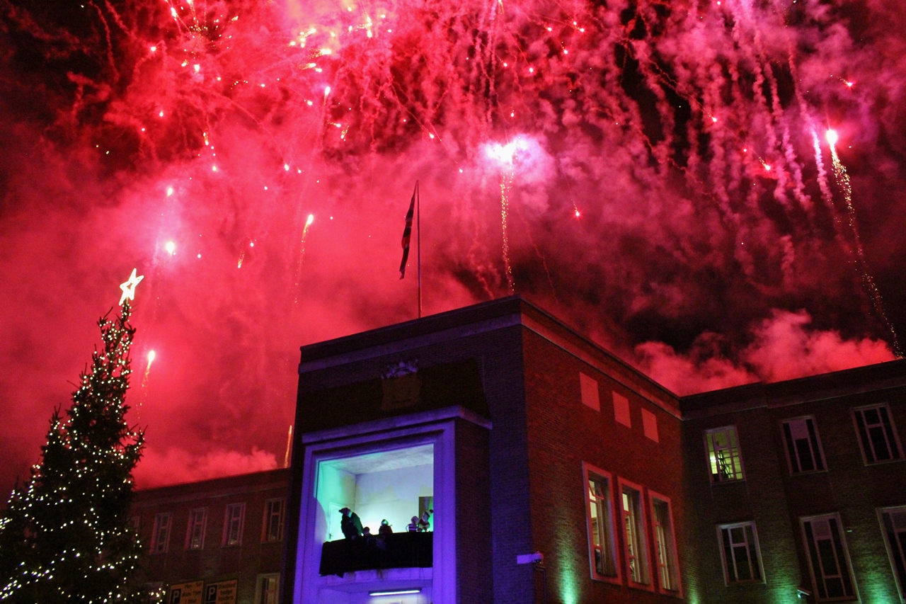 Fireworks being set off from the roof of the Maidnehead Town Hall.
