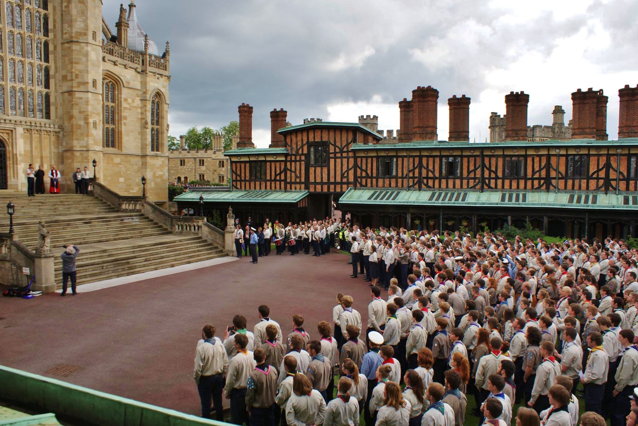 Scouts assembled before the steps of St George's Chapel, Windsor Castle.