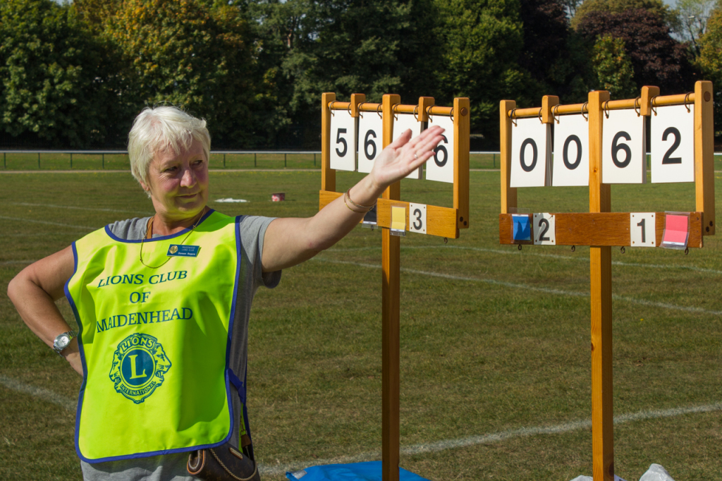 A Lions Club volunteer indicates the scores, around ten minutes before the klaxon sounded.