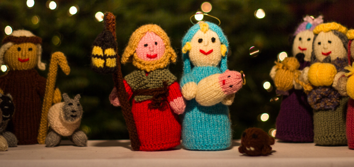 A knitted nativity scene.